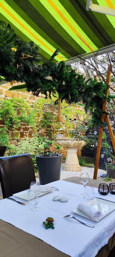 Logis Hotel Restaurant Entre Nous Langeac Kültér fotó