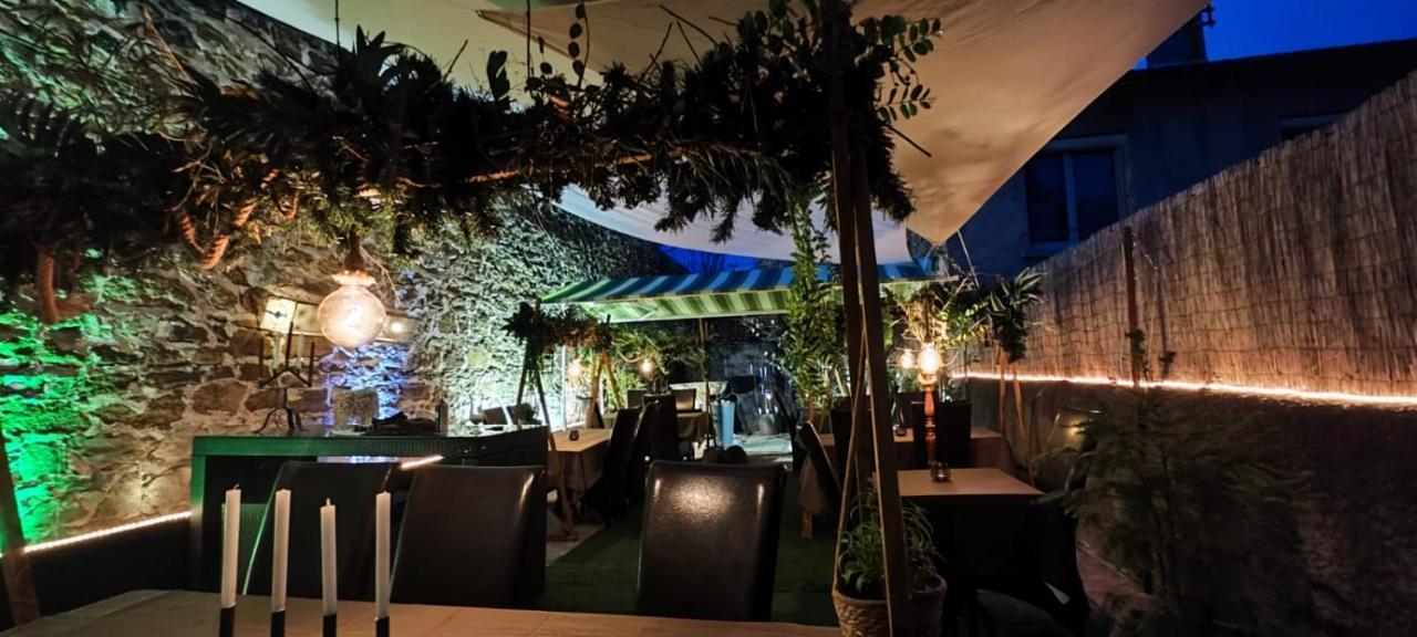 Logis Hotel Restaurant Entre Nous Langeac Kültér fotó
